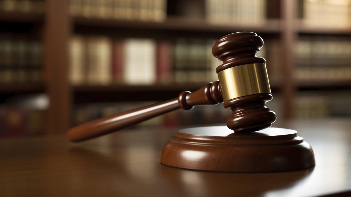 Феодосийца будут судить за покушение на мошенничество: курьер «call-центра» едва не забрал 1,5 млн рублей